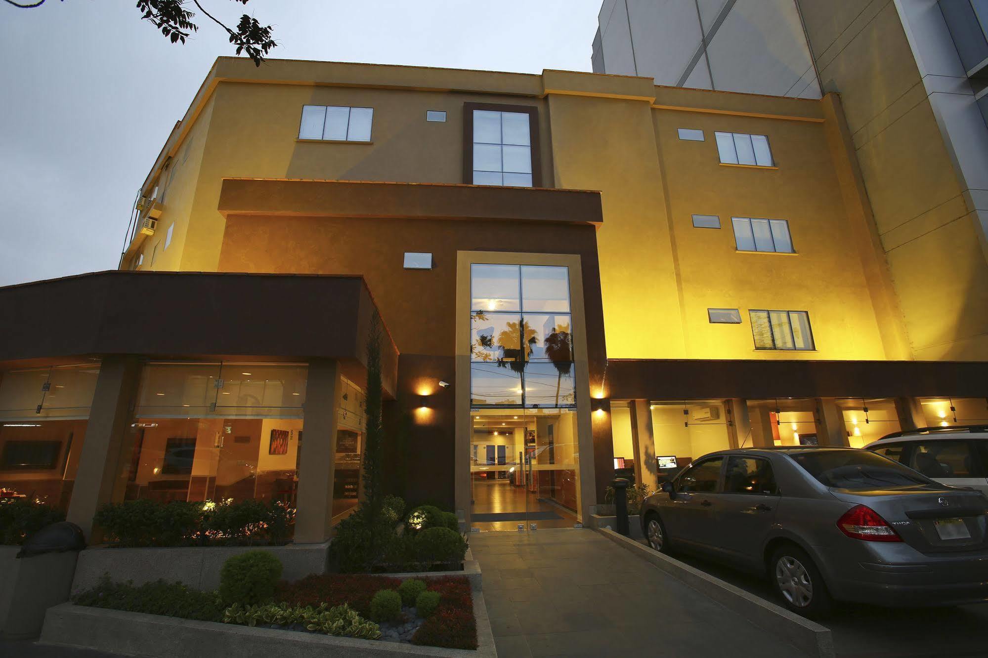 Casa Andina Standard Miraflores San Antonio ليما المظهر الخارجي الصورة